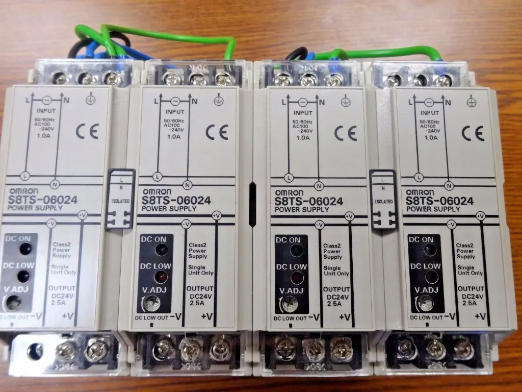 OMRON S8TS-06024 POWER SUPPLY, 50/60HZ, AC100 240V, 1.0A (4PCS)-SKU 200 096