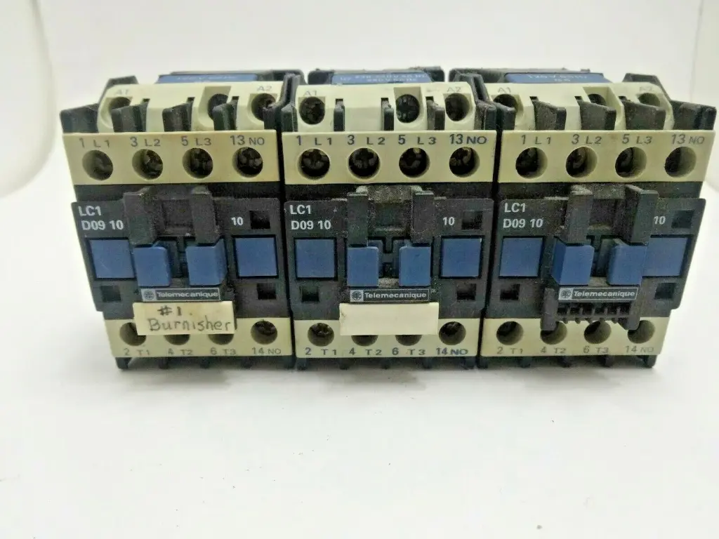 TELEMECANIQUE LC1-D09-10 CONTACTOR G6, 25A, 120V, 60HZ (LOT OF 3)-SKU 200 256C