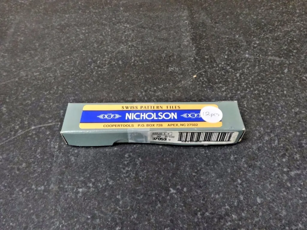 NICHOLSON 37053 4" ROUND HAND NEEDLE FILE (LOT OF 12 PER BOX)-SKU 000 383B