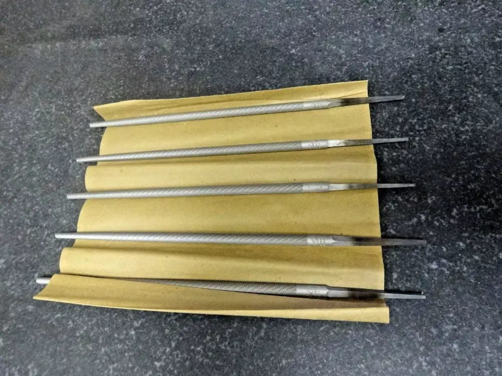 NICHOLSON #22075 8" FILES (LOT OF 5)-SKU 000 384