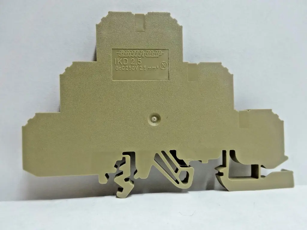 CONTA CLIP IKD 2.5 TRIPLE DECKER 5mm WIDE (LOT OF 20)-SKU 000 067B