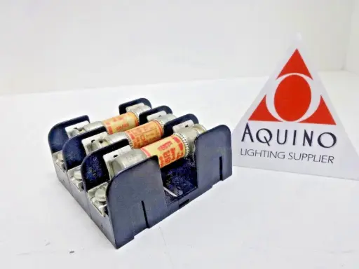 GOULD SHAWMUT #20328 3 POLE W/FUSES #TR15R; 250V; 30A-SKU 200 200C