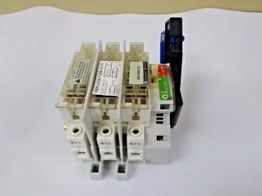 SQUARE D TELEMECANIQUE GS1 EERU 30 GENERAL PURPOSE SWITCH, 30A, 600VAC, 3ph, 25-SKU 200 052VE