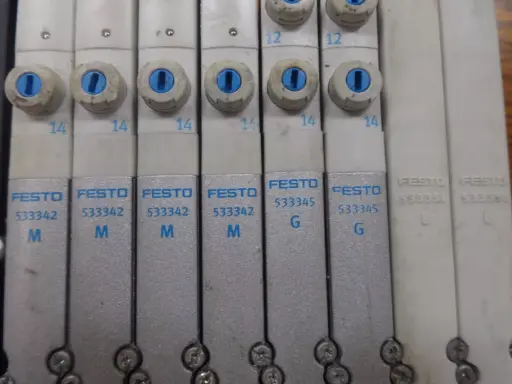  FESTO VMPA-KMS1-24-2,5/ VMPA1-MPM-EMM8-SKU 200 085 